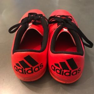 Adidas Indoor Soccer Cleats - Boys Size 5 1/2